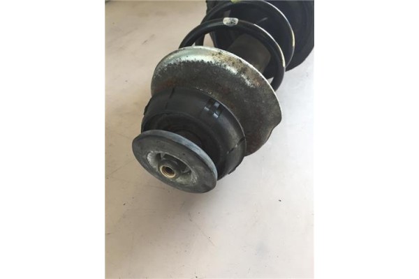 Recambio de amortiguador delantero izquierdo para renault twingo ii 1.2 authentique referencia OEM IAM 8200367895  8200367898 , 
