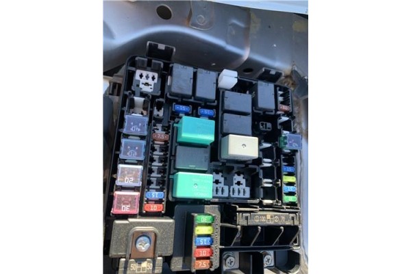 Recambio de caja fusibles/rele para honda fr-v (be) 1.7 referencia OEM IAM 38200SJDG03  