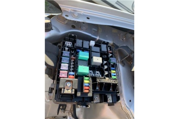 Recambio de caja fusibles/rele para honda fr-v (be) 1.7 referencia OEM IAM 38200SJDG03  
