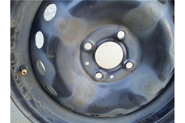 Recambio de llanta para renault zoe electrico referencia OEM IAM 403008562r  