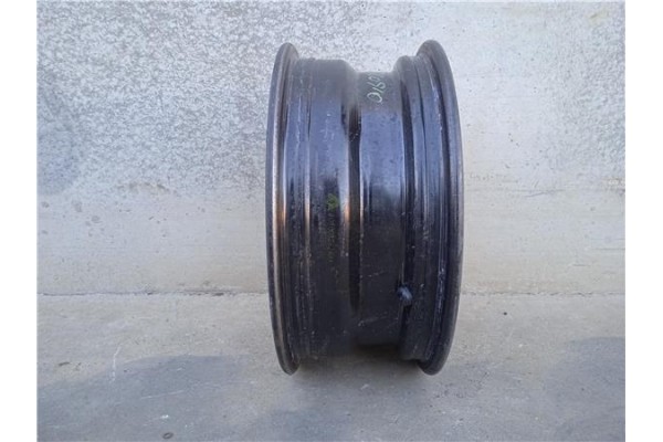 Recambio de llanta para renault zoe electrico referencia OEM IAM 403008562r  