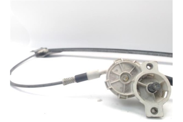 Recambio de elevalunas manual delantero derecho para mercedes-benz vito furgón (638) 2.2 110 cdi  (638.094) referencia OEM IAM  