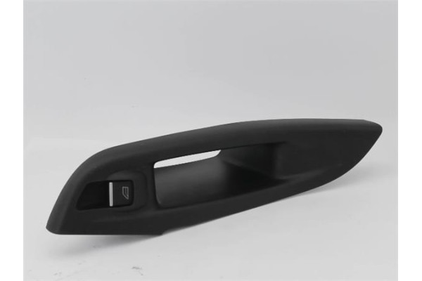 Recambio de anclaje cinturon delantero derecho para ford focus berlina (cew) 1.5 business referencia OEM IAM   