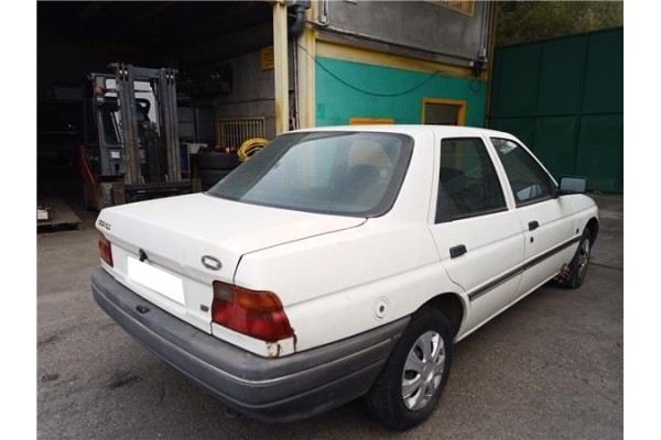 ford orion del año 1992