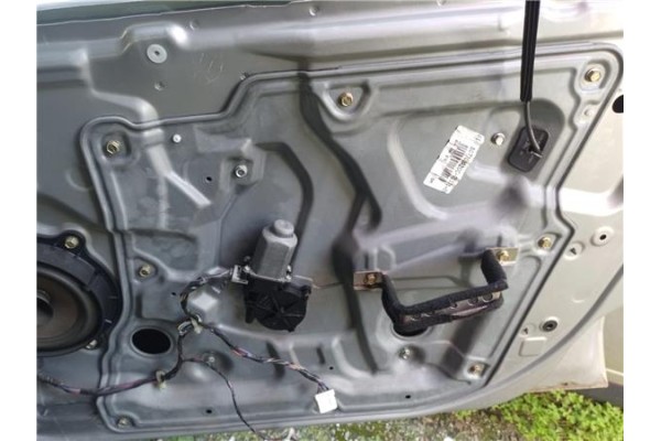 Recambio de elevalunas electrico delantero derecho para nissan primera hatchback (p12) 1.6 referencia OEM IAM 80770BA20C  