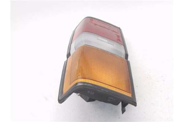 Recambio de piloto trasero derecho para nissan terrano (wd21) 2.7 td 4wd referencia OEM IAM 22023598  