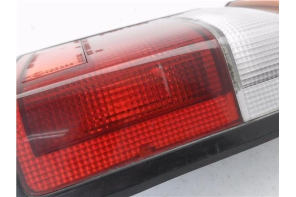 Recambio de piloto trasero derecho para nissan terrano (wd21) 2.7 td 4wd referencia OEM IAM 22023598  