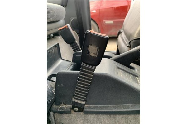 Recambio de anclaje cinturon delantero derecho para suzuki vitara (se/sf/et) 1.6 i 16v (et, ta02) referencia OEM IAM   