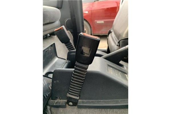 Recambio de anclaje cinturon delantero derecho para suzuki vitara (se/sf/et) 1.6 i 16v (et, ta02) referencia OEM IAM   