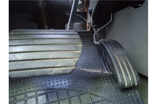 Recambio de pedal acelerador para renault zoe electrico referencia OEM IAM 180026336R  