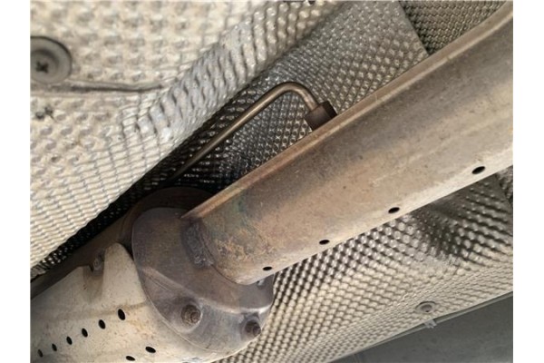 Recambio de tubo escape central para ford tourneo connect (tc7) 1.8 kombi trend corta (2009) referencia OEM IAM 5198940 5140598 