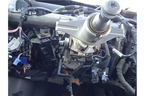 Recambio de columna direccion para renault zoe electrico referencia OEM IAM 488107198R  