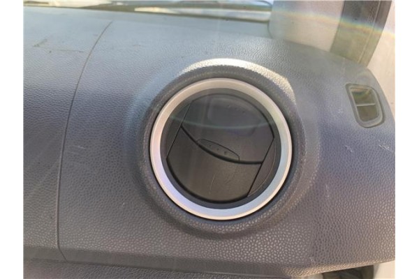 Recambio de rejilla entrada de aire para ford tourneo connect (tc7) 1.8 kombi trend corta (2009) referencia OEM IAM 5095325  