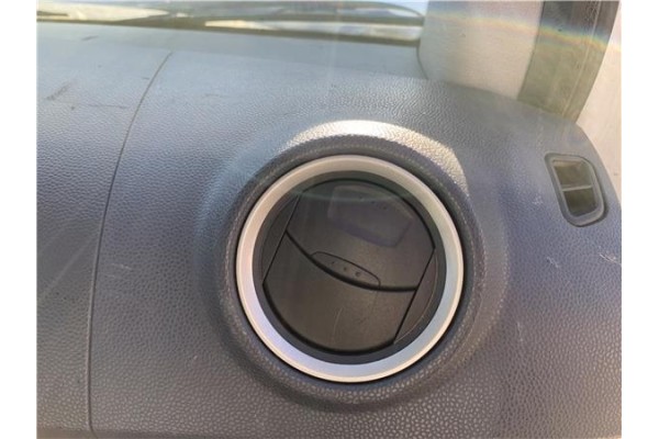 Recambio de rejilla entrada de aire para ford tourneo connect (tc7) 1.8 kombi trend corta (2009) referencia OEM IAM 5095325  