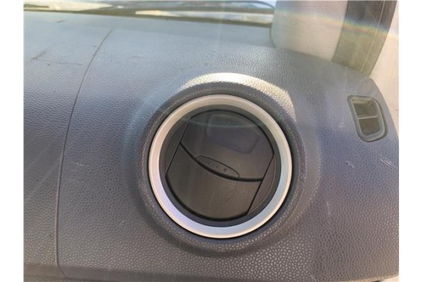 Recambio de rejilla entrada de aire para ford tourneo connect (tc7) 1.8 kombi trend corta (2009) referencia OEM IAM 5095325  