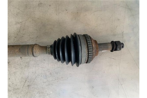 Recambio de palier delantero derecho para chrysler voyager (rg) 2.4 referencia OEM IAM 374468  