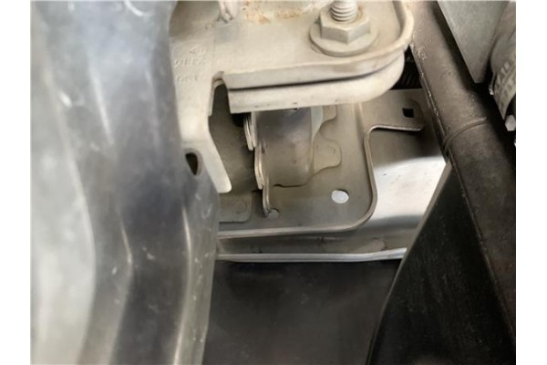 Recambio de refuerzo paragolpes para ford tourneo connect (tc7) 1.8 kombi trend corta (2009) referencia OEM IAM 5037564  