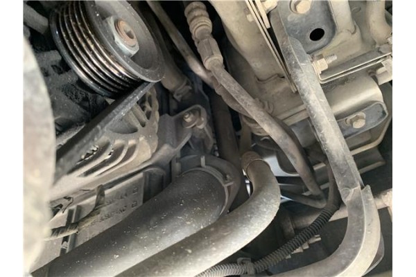 Recambio de radiador para ford tourneo connect (tc7) 1.8 kombi trend corta (2009) referencia OEM IAM 4367089  