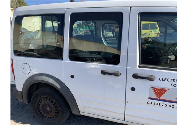 Recambio de puerta lat. corredera derecha para ford tourneo connect (tc7) 1.8 kombi trend corta (2009) referencia OEM IAM 532558