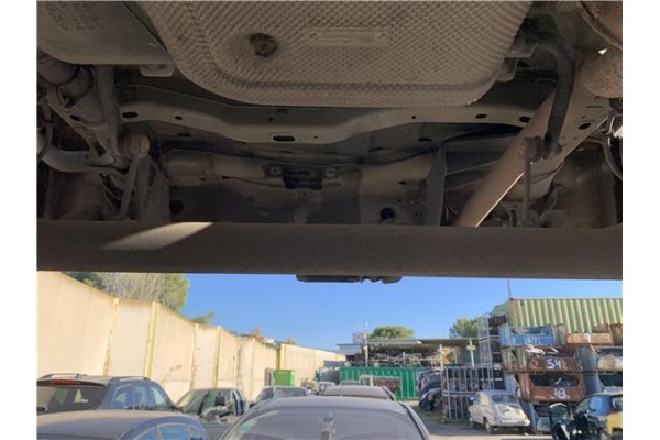 Recambio de puente trasero para ford tourneo connect (tc7) 1.8 kombi trend corta (2009) referencia OEM IAM 5199262  