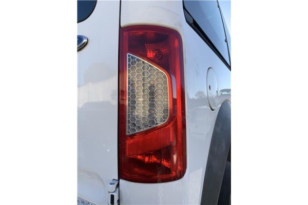 Recambio de piloto trasero derecho para ford tourneo connect (tc7) 1.8 kombi trend corta (2009) referencia OEM IAM 1369221  