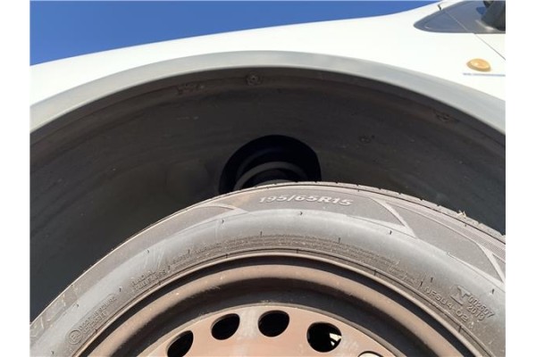 Recambio de pase rueda delantero izquierdo para ford tourneo connect (tc7) 1.8 kombi trend corta (2009) referencia OEM IAM 51322