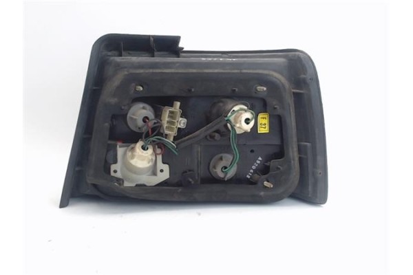 Recambio de piloto trasero izquierdo para hyundai pony (x2) referencia OEM IAM 7R011142  
