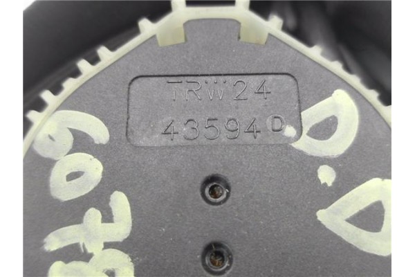 Recambio de cinturon seguridad delantero derecho para citroen c3 1.4 i referencia OEM IAM 96408406XX TRW2443594D 