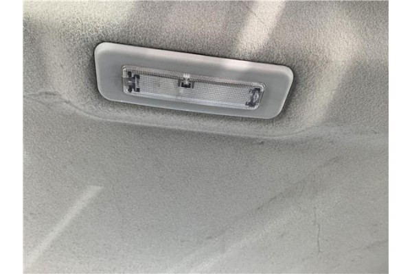 Recambio de luz trasero central techo para ford tourneo connect (tc7) 1.8 kombi trend corta (2009) referencia OEM IAM 5145259  