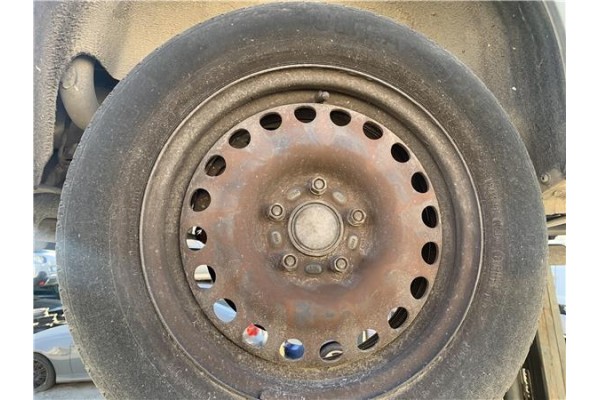 Recambio de llanta para ford tourneo connect (tc7) 1.8 kombi trend corta (2009) referencia OEM IAM 5048529 5048530 