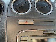 Recambio de interruptor luces emergencia para ford tourneo connect (tc7) 1.8 kombi trend corta (2009) referencia OEM IAM 1553762