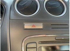Recambio de interruptor luces emergencia para ford tourneo connect (tc7) 1.8 kombi trend corta (2009) referencia OEM IAM 1553762