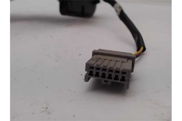 Recambio de retrovisor electrico izquierdo para nissan primera berlina (p11) referencia OEM IAM   