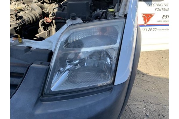 Recambio de faro delantero izquierdo para ford tourneo connect (tc7) 1.8 kombi trend corta (2009) referencia OEM IAM 1346495  