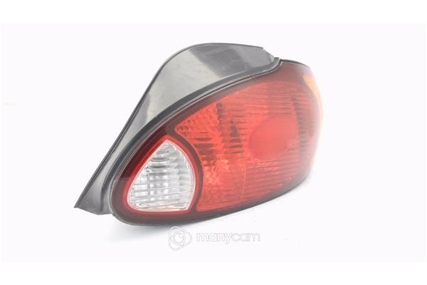 Recambio de piloto trasero derecho para hyundai lantra berlina (rd) 1.6 i referencia OEM IAM 9240229520  