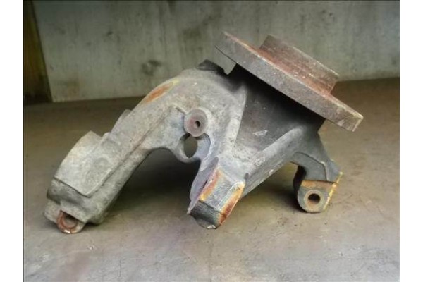 Recambio de mangueta delantero derecha para peugeot 206 1.4 hdi referencia OEM IAM   