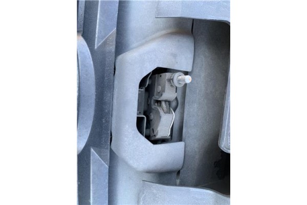 Recambio de cerradura capo para ford tourneo connect (tc7) 1.8 kombi trend corta (2009) referencia OEM IAM 4956236  