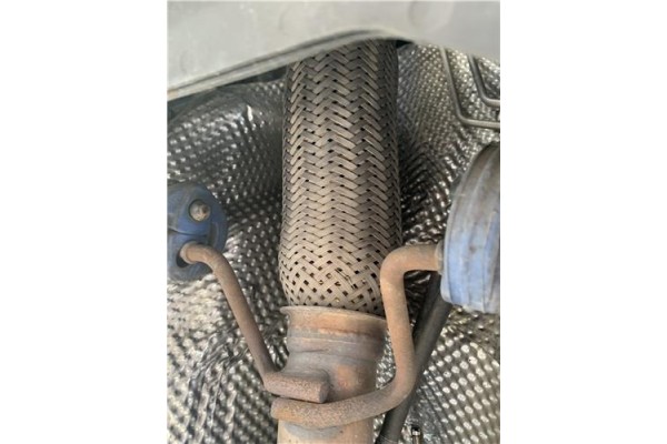 Recambio de catalizador para ford tourneo connect (tc7) 1.8 kombi trend corta (2009) referencia OEM IAM 5225604  