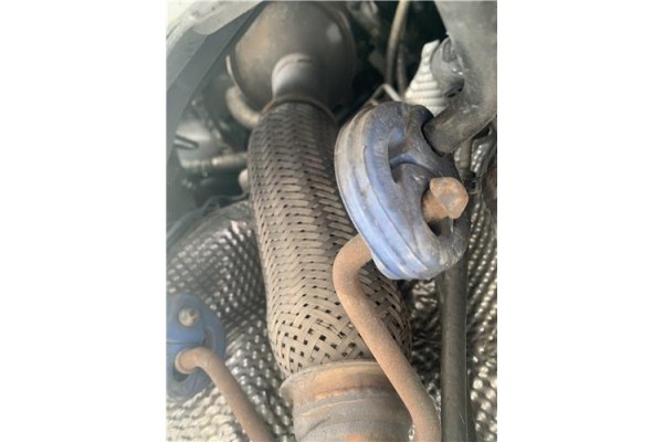 Recambio de catalizador para ford tourneo connect (tc7) 1.8 kombi trend corta (2009) referencia OEM IAM 5225604  