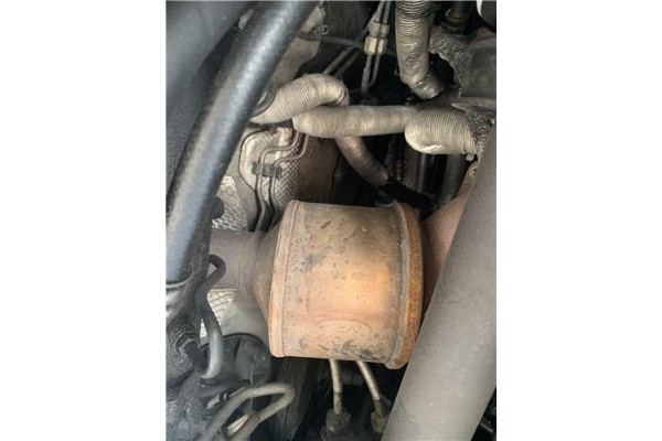 Recambio de catalizador para ford tourneo connect (tc7) 1.8 kombi trend corta (2009) referencia OEM IAM 5225604  