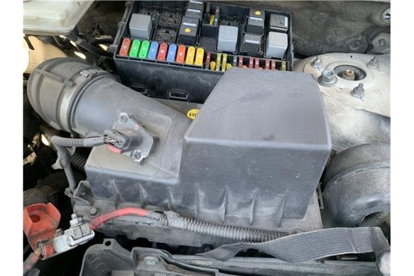 Recambio de carcasa filtro aire para ford tourneo connect (tc7) 1.8 kombi trend corta (2009) referencia OEM IAM 5131596  