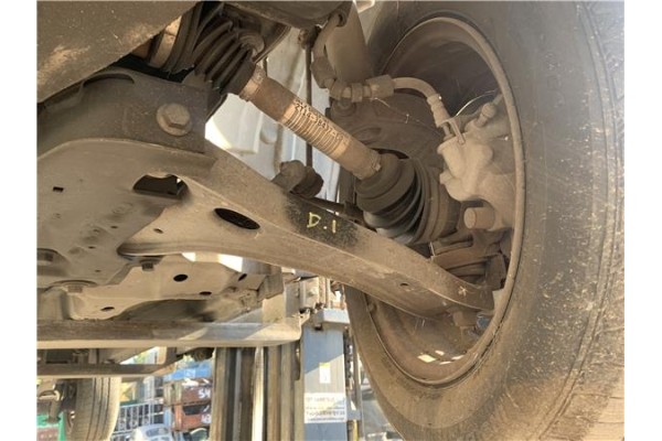 Recambio de brazo suspension delantero izquierdo para ford tourneo connect (tc7) 1.8 kombi trend corta (2009) referencia OEM IAM