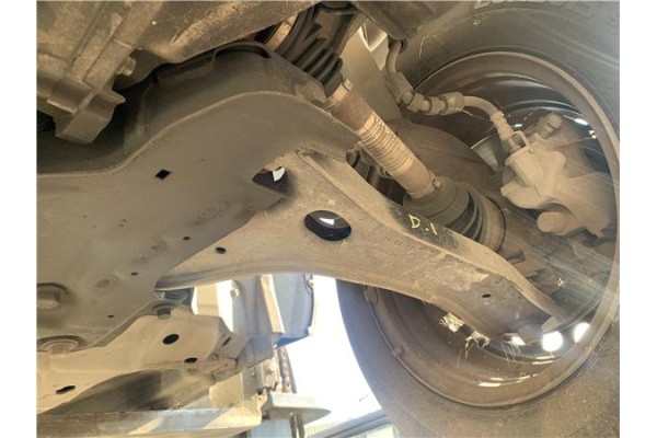 Recambio de brazo suspension delantero izquierdo para ford tourneo connect (tc7) 1.8 kombi trend corta (2009) referencia OEM IAM