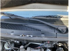 BRAZO LIMPIAPARABRISAS DELANTERO DERECHO 4448000 