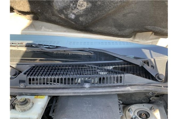 Recambio de brazo limpiaparabrisas delantero izquierdo para ford tourneo connect (tc7) 1.8 kombi trend corta (2009) referencia O