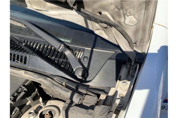 Recambio de bisagra capo izquierda para ford tourneo connect (tc7) 1.8 kombi trend corta (2009) referencia OEM IAM 1353598  