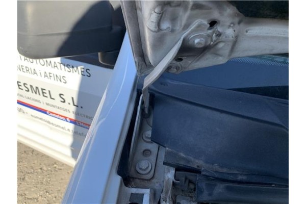 Recambio de bisagra capo derecha para ford tourneo connect (tc7) 1.8 kombi trend corta (2009) referencia OEM IAM 1353597  