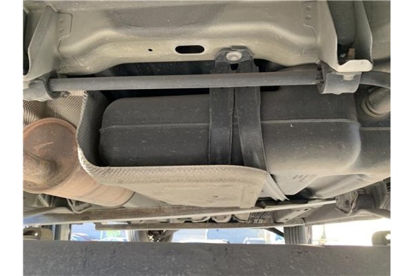 Recambio de barra estabilizadora trasero para ford tourneo connect (tc7) 1.8 kombi trend corta (2009) referencia OEM IAM 1350525