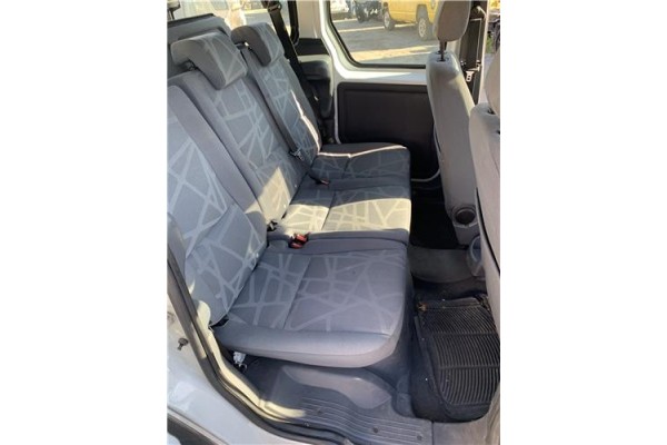 Recambio de asientos traseros para ford tourneo connect (tc7) 1.8 kombi trend corta (2009) referencia OEM IAM 0110036  