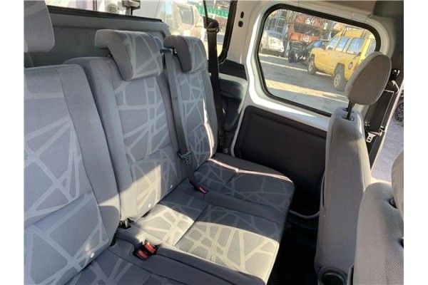 Recambio de asientos traseros para ford tourneo connect (tc7) 1.8 kombi trend corta (2009) referencia OEM IAM 0110036  